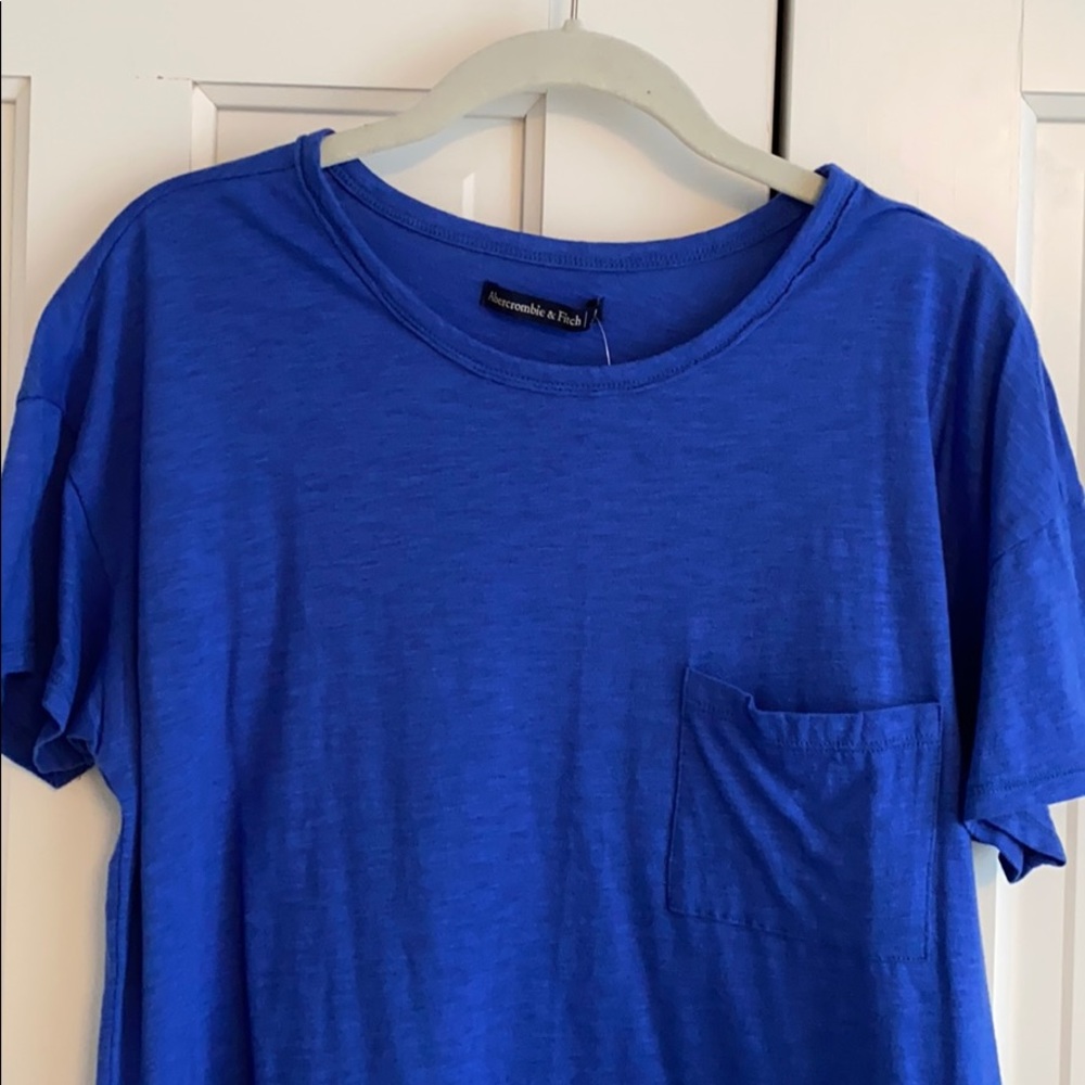 Abercrombie & Fitch Tee Shirt